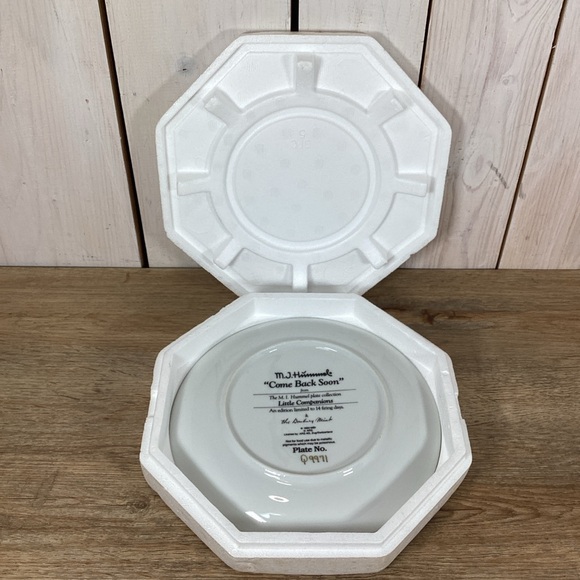 M.I. Hummel 1990 “Come Back Soon”, Little Companions Plate Danbury Mint … - Picture 11 of 14
